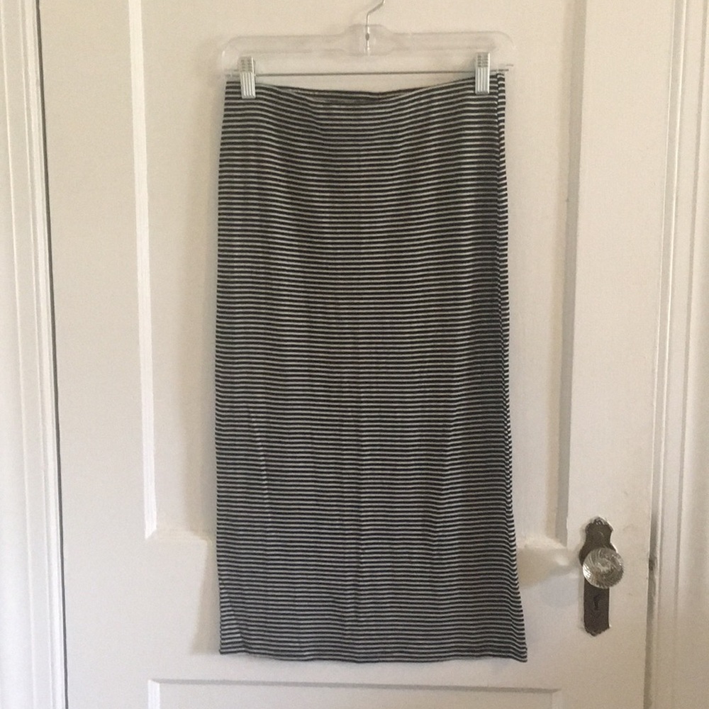 Midi black & white striped skirt